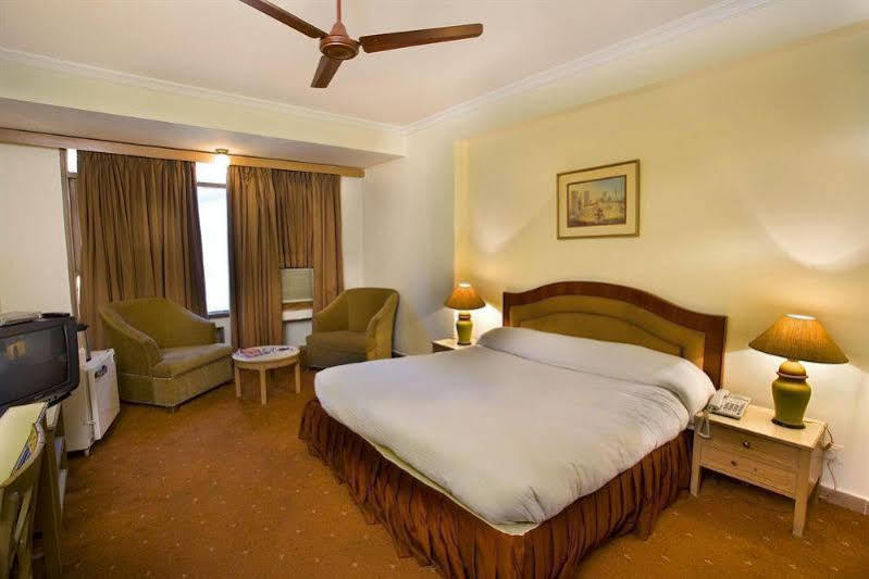 The Bmk Hotel Greater Kailash Delhi (National Capital Territory of India) Eksteriør bilde